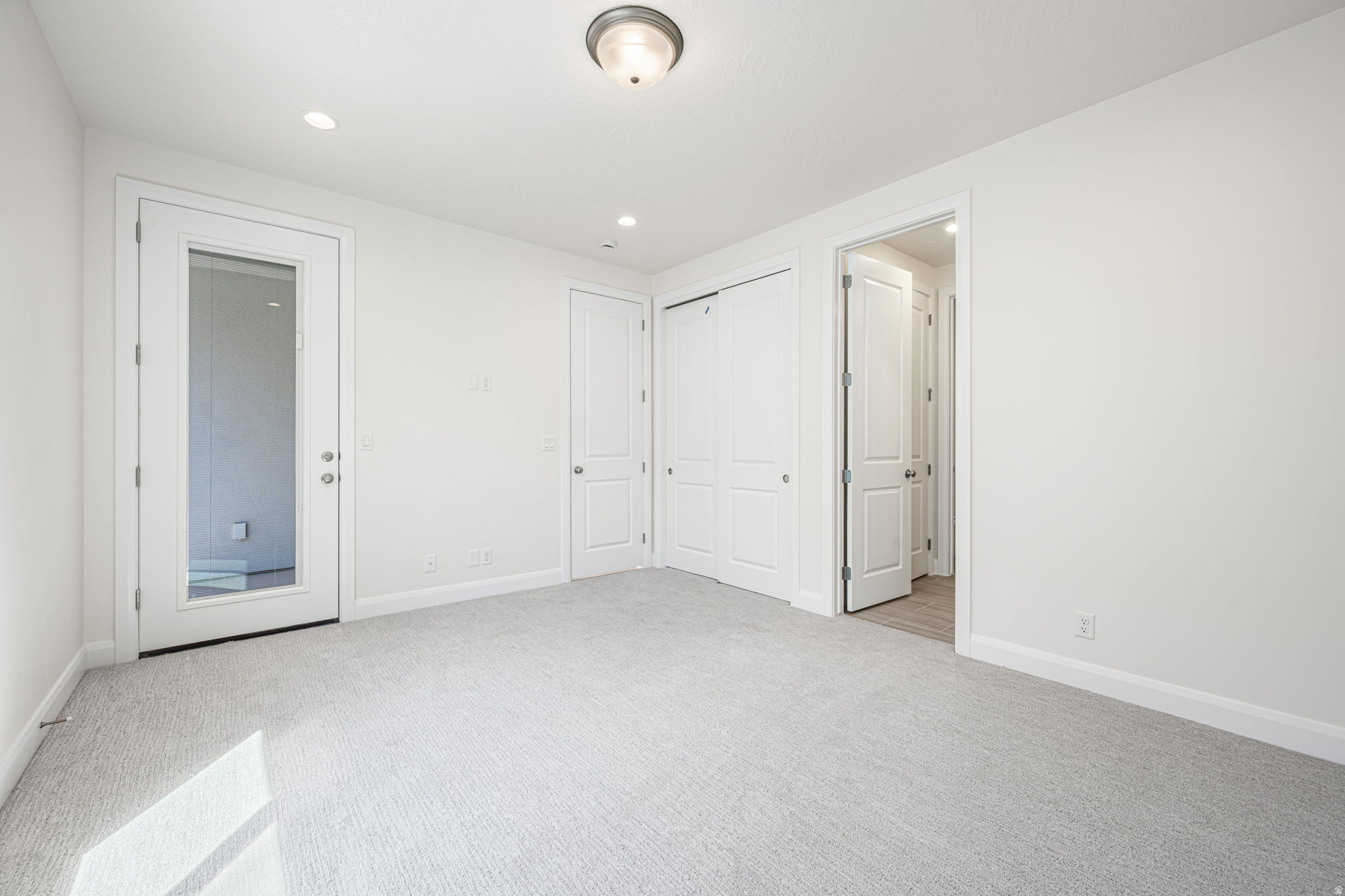 ATKINVILLE TOWNHOMES AT DESERT COLOR - Residential