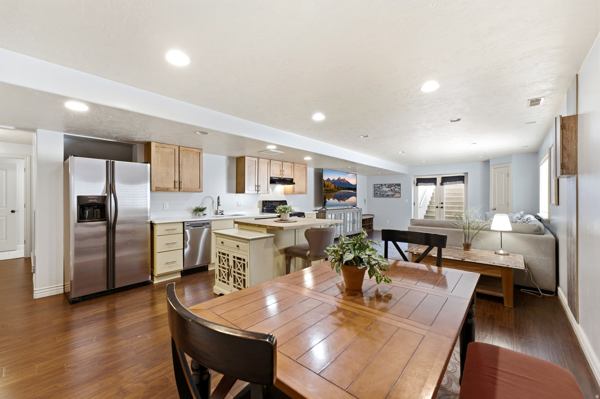 EVANS MEADOWS - Residential