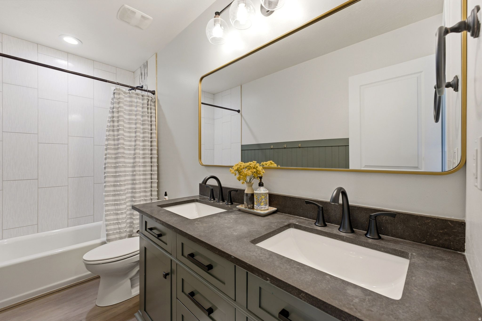 EVANS MEADOWS - Residential