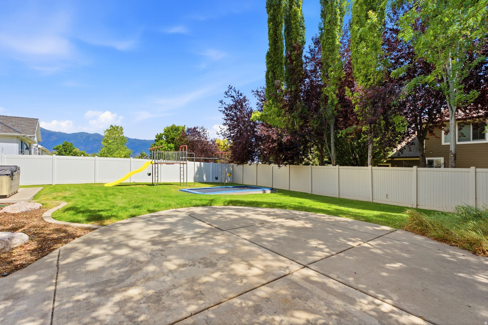 EVANS MEADOWS - Residential