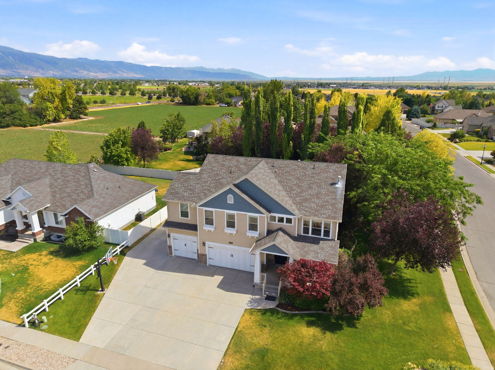 EVANS MEADOWS - Residential