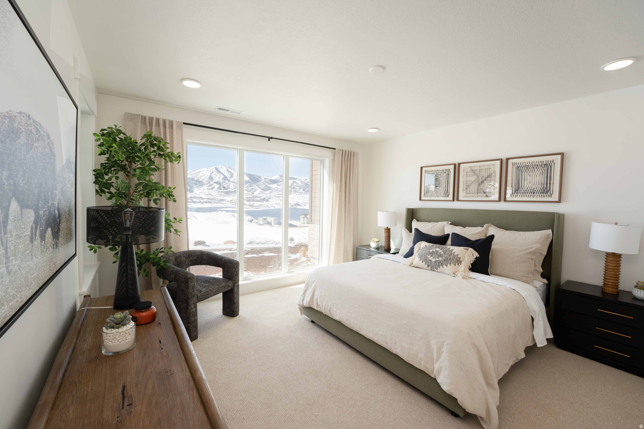 SHORELINE - Residential