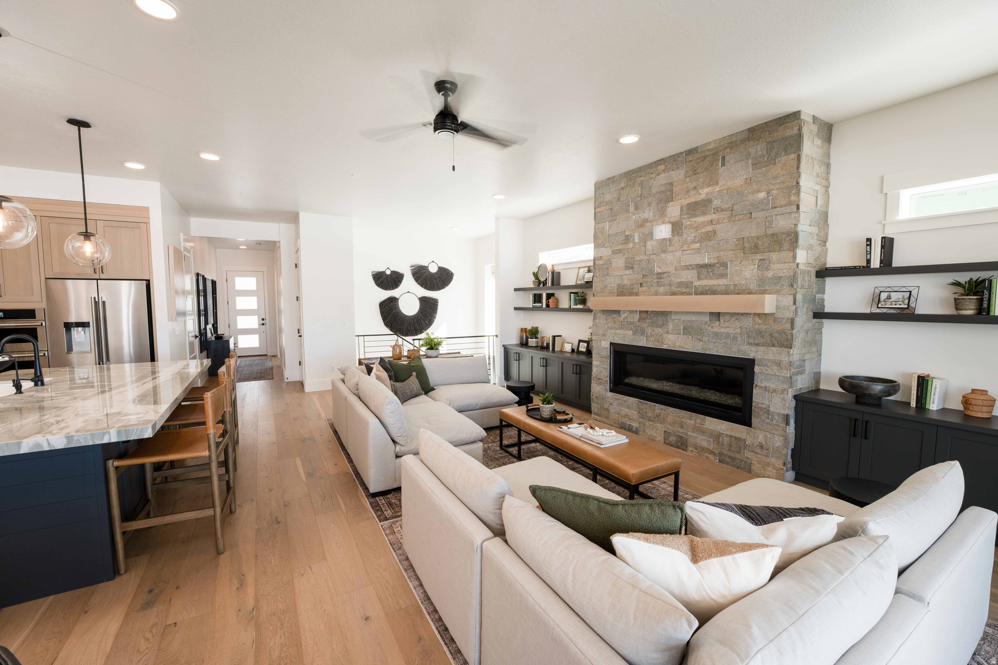 SHORELINE - Residential