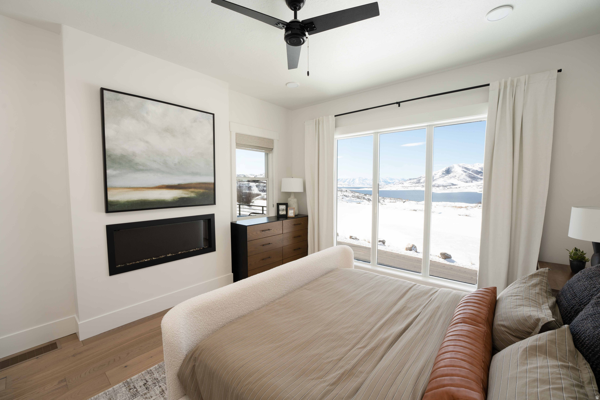 SHORELINE - Residential