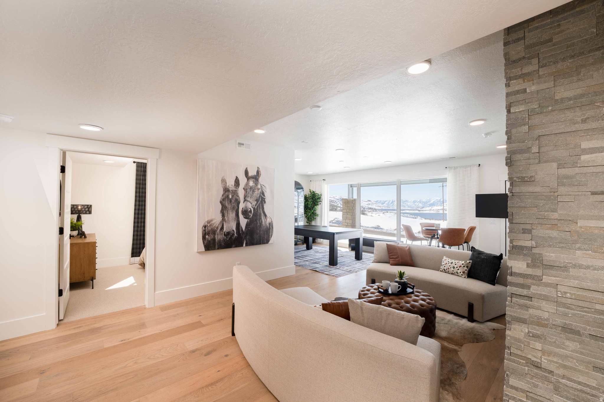 SHORELINE - Residential