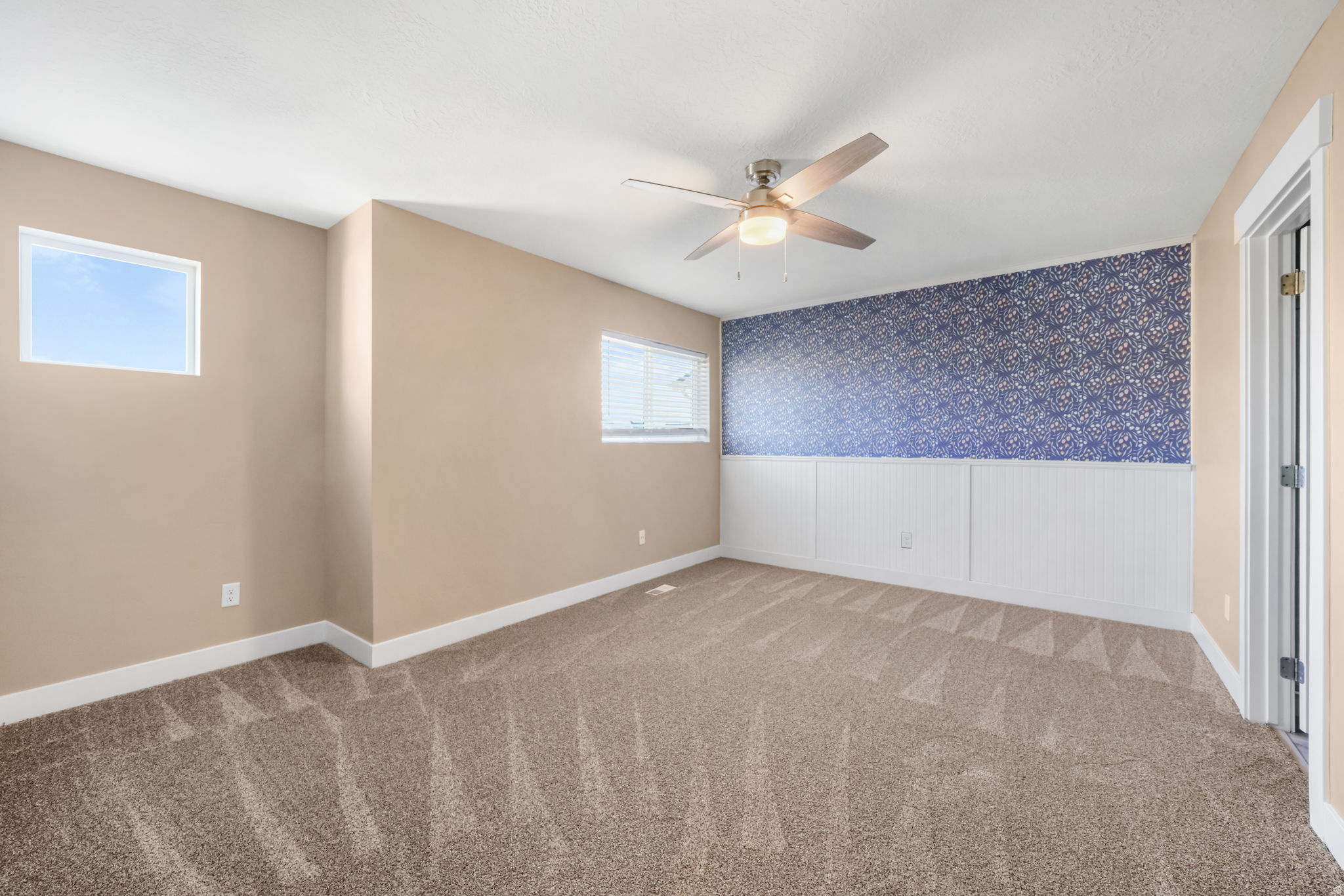 SCENIC MOUNTAIN - Residential