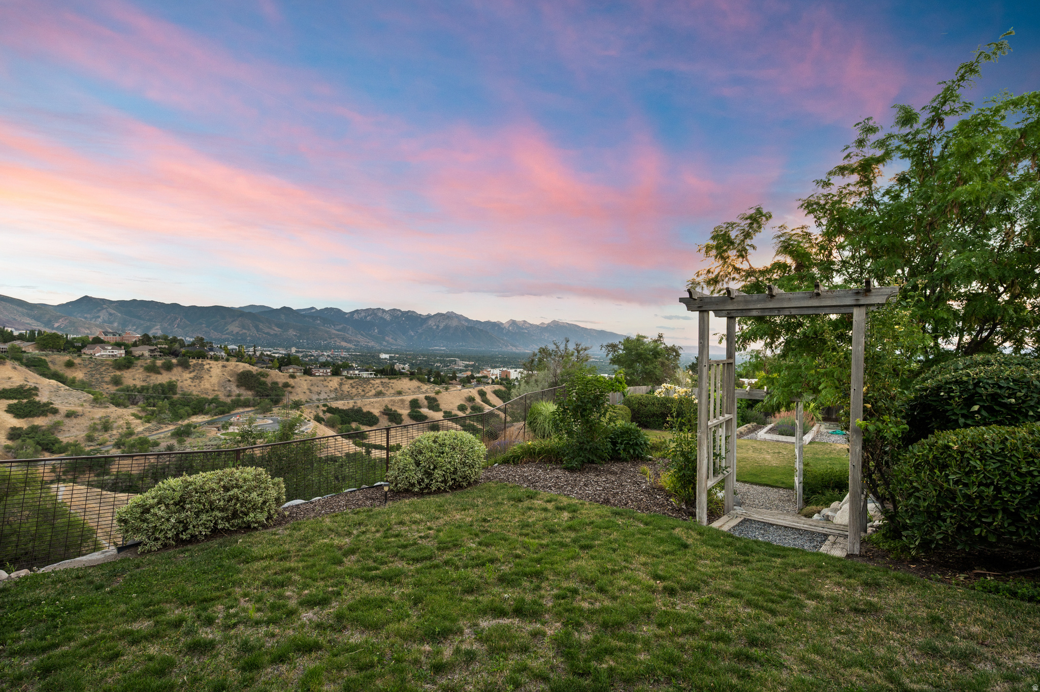 ENSIGN DOWNS PLAT A - Residential
