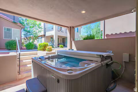 PARADISE VILLAGE AT - Residential