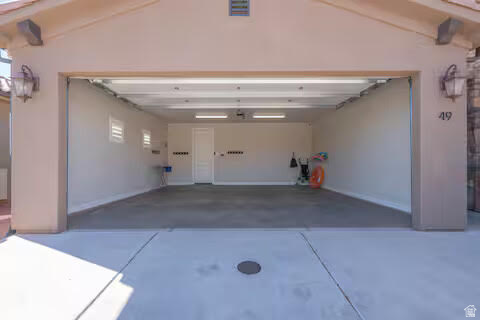 PARADISE VILLAGE AT - Residential