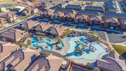 PARADISE VILLAGE AT - Residential