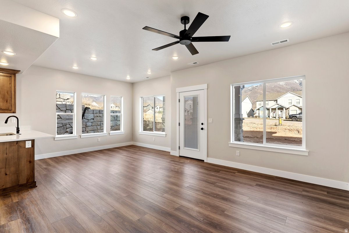 WHEATRIDGE - Residential