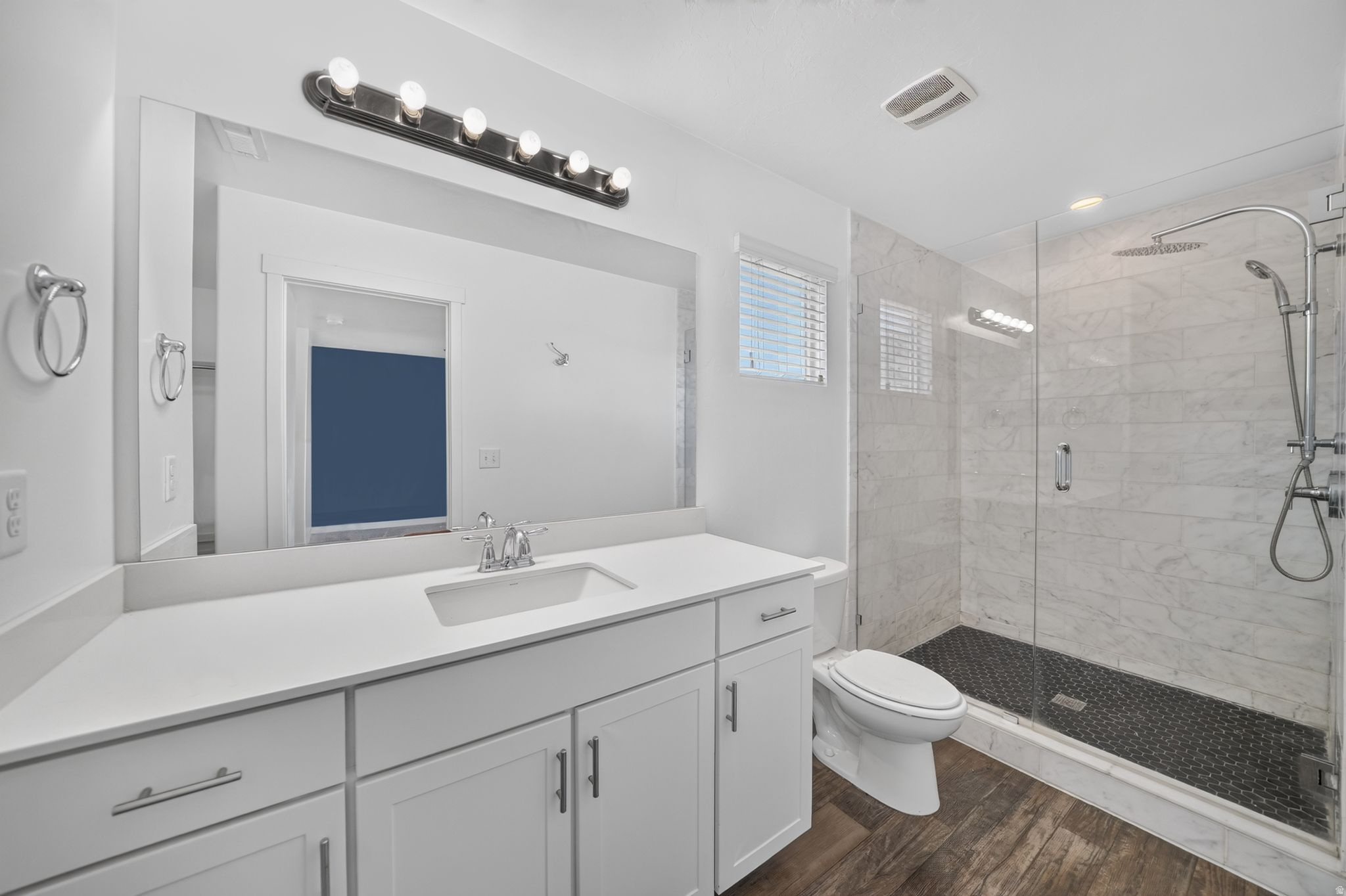 MARKETPLACE ACLAIME - Residential