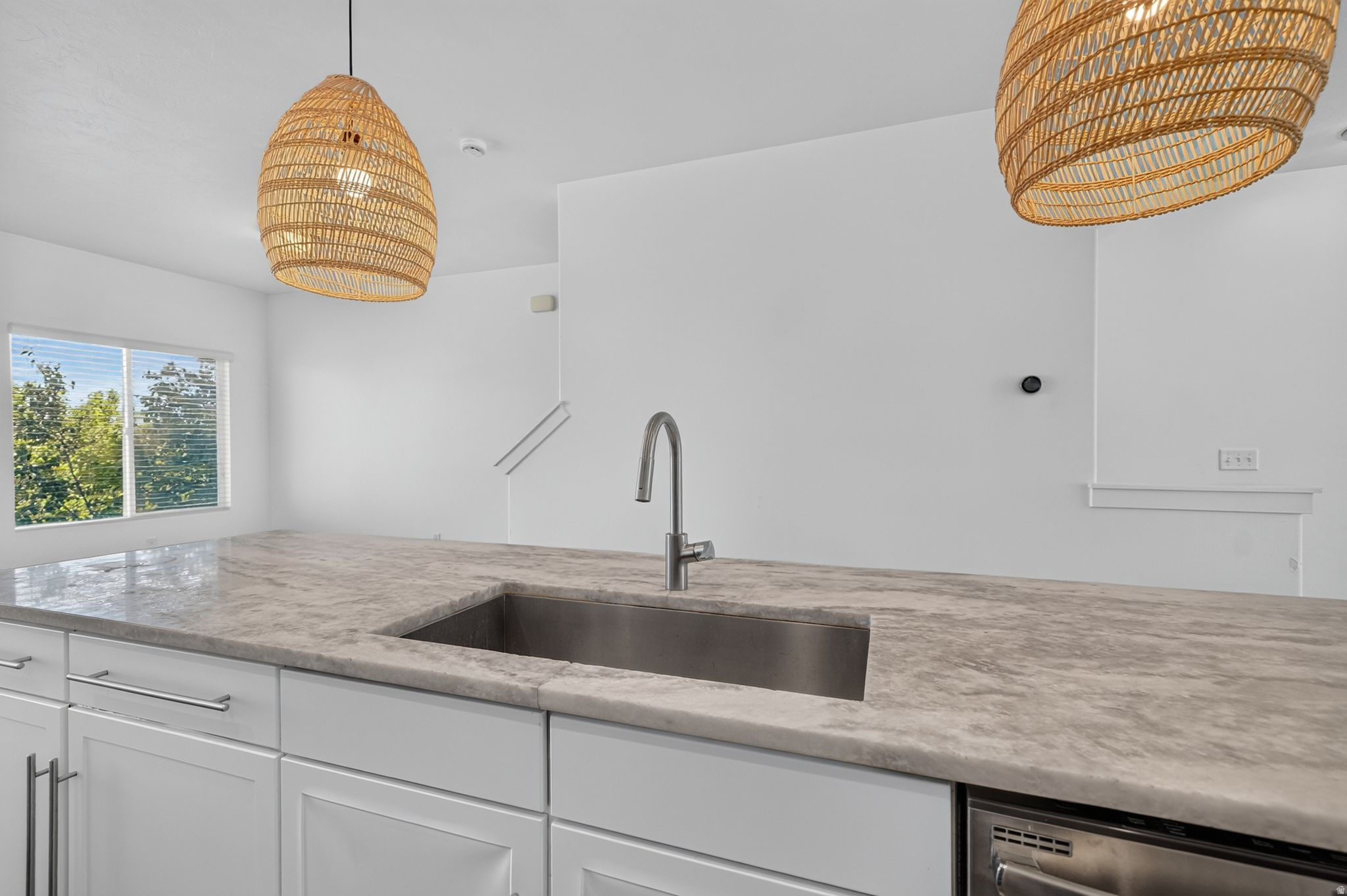 MARKETPLACE ACLAIME - Residential