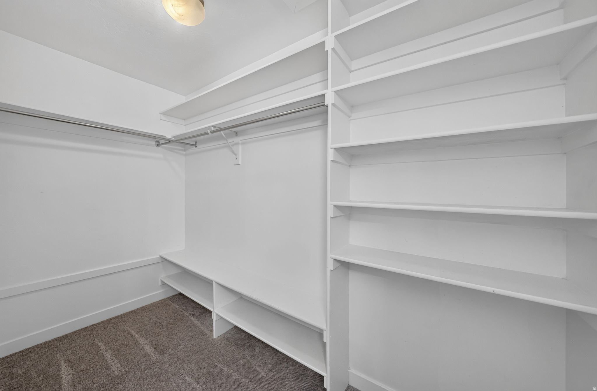 MARKETPLACE ACLAIME - Residential