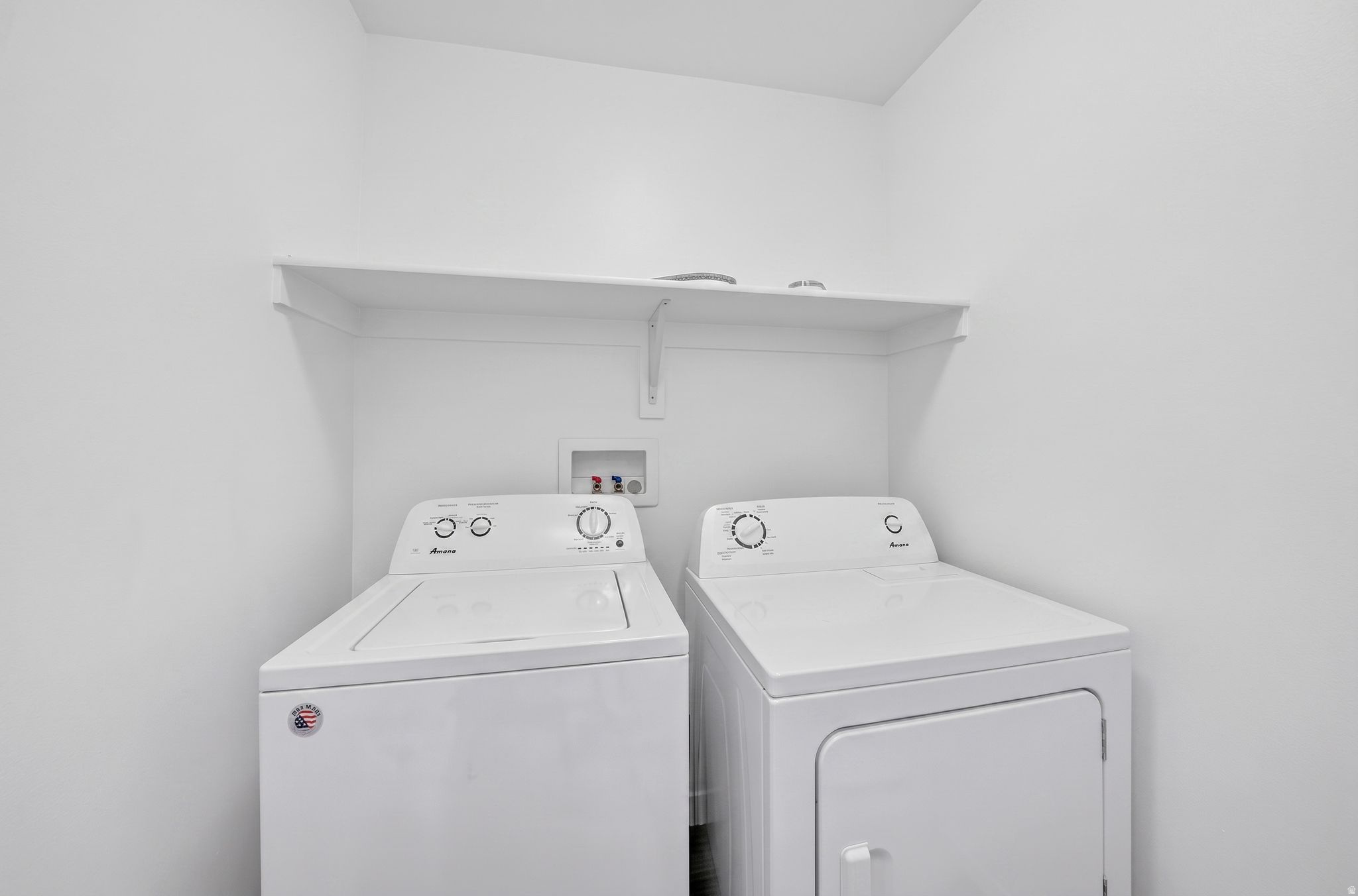 MARKETPLACE ACLAIME - Residential