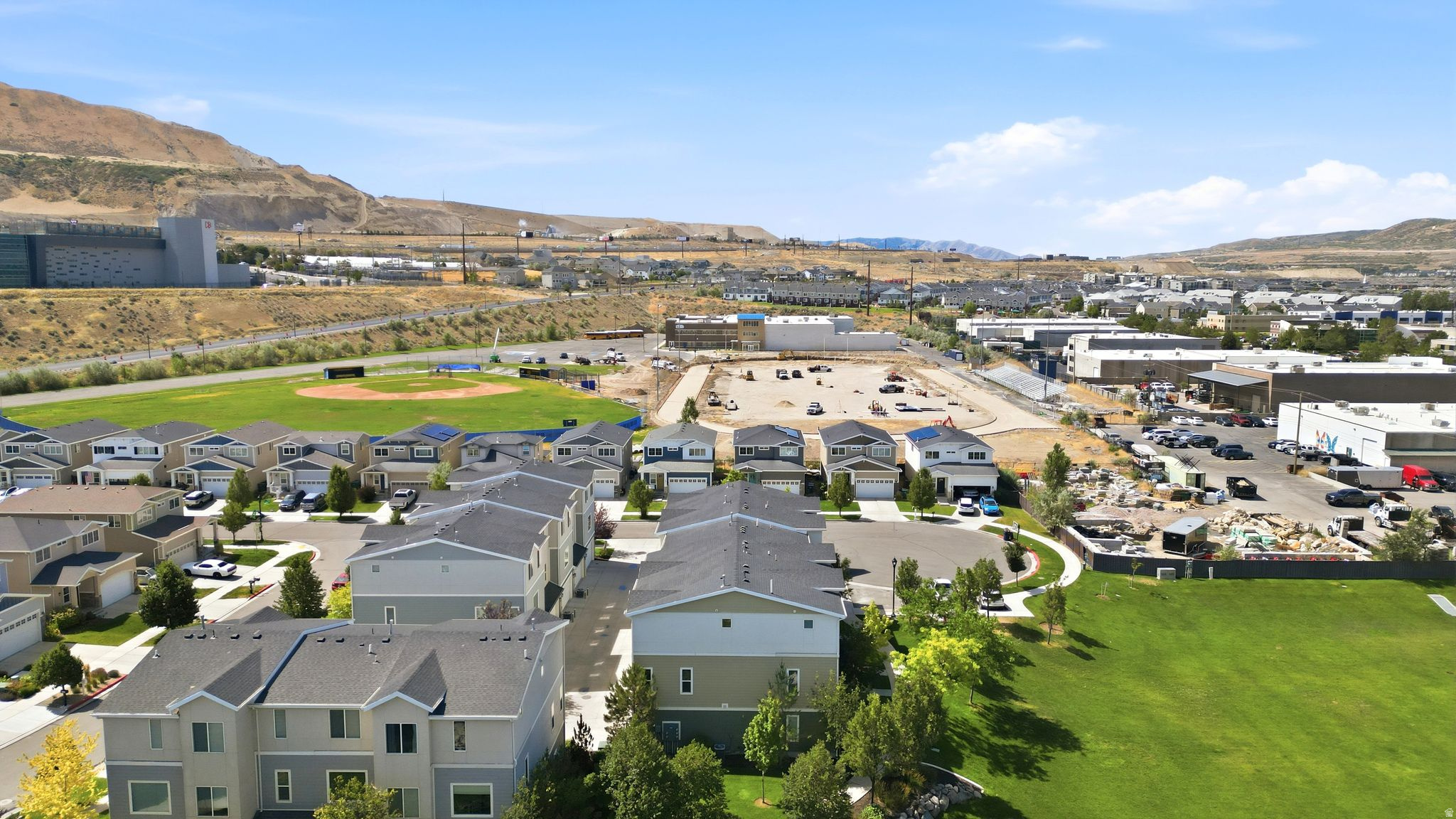 MARKETPLACE ACLAIME - Residential