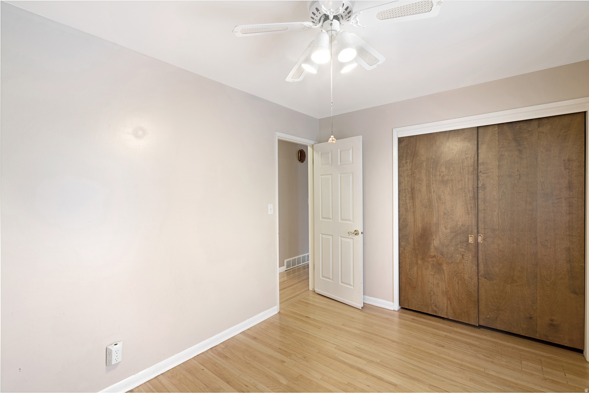WOODLAND ESTATES - Residential