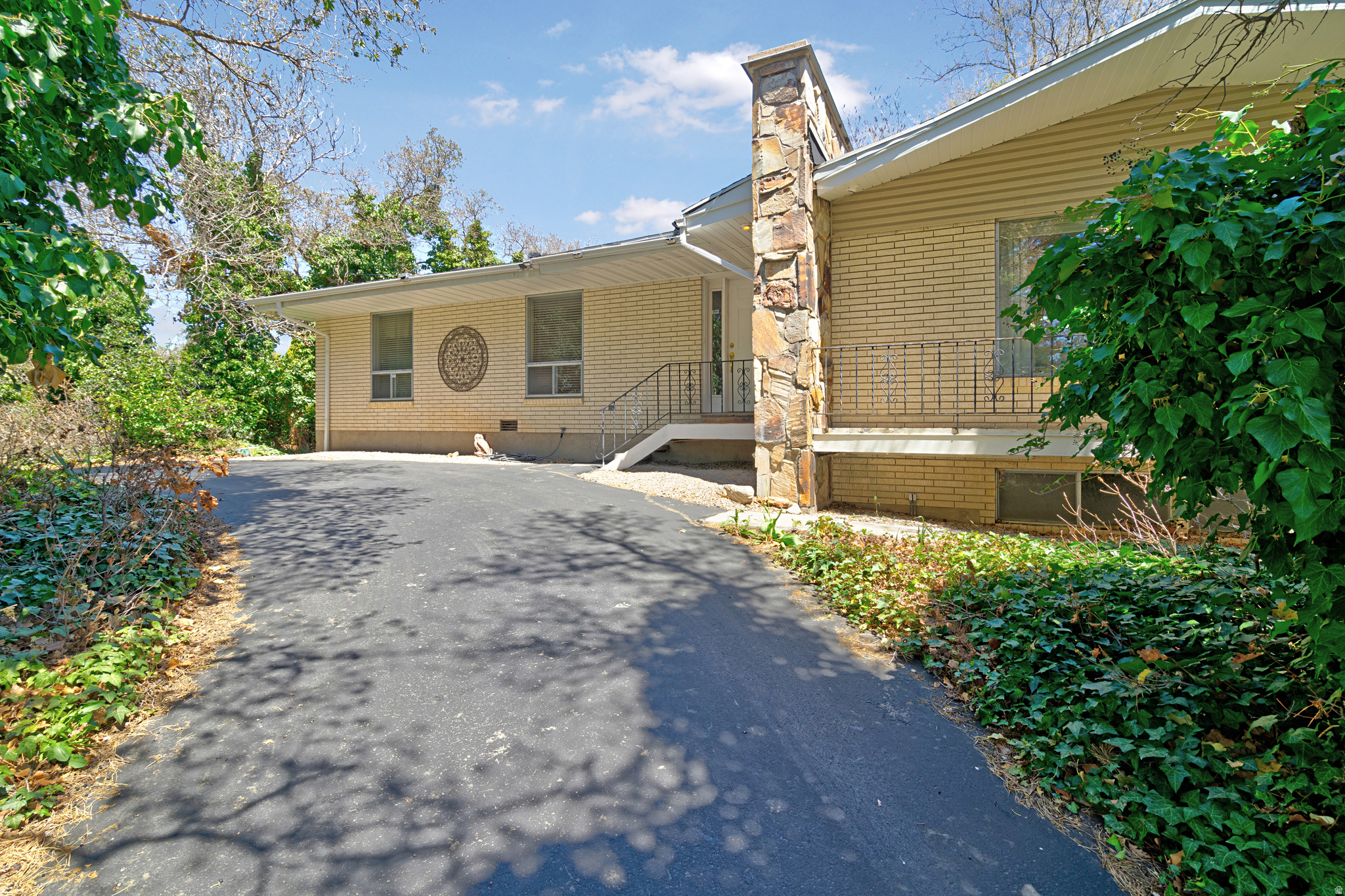 WOODLAND ESTATES - Residential
