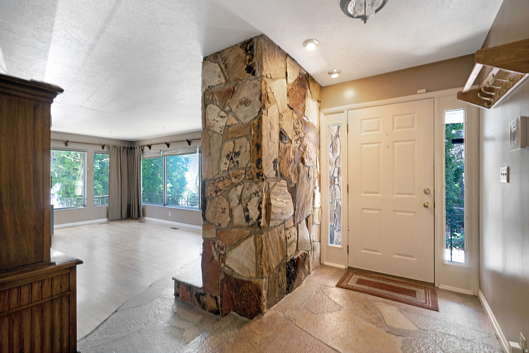 WOODLAND ESTATES - Residential