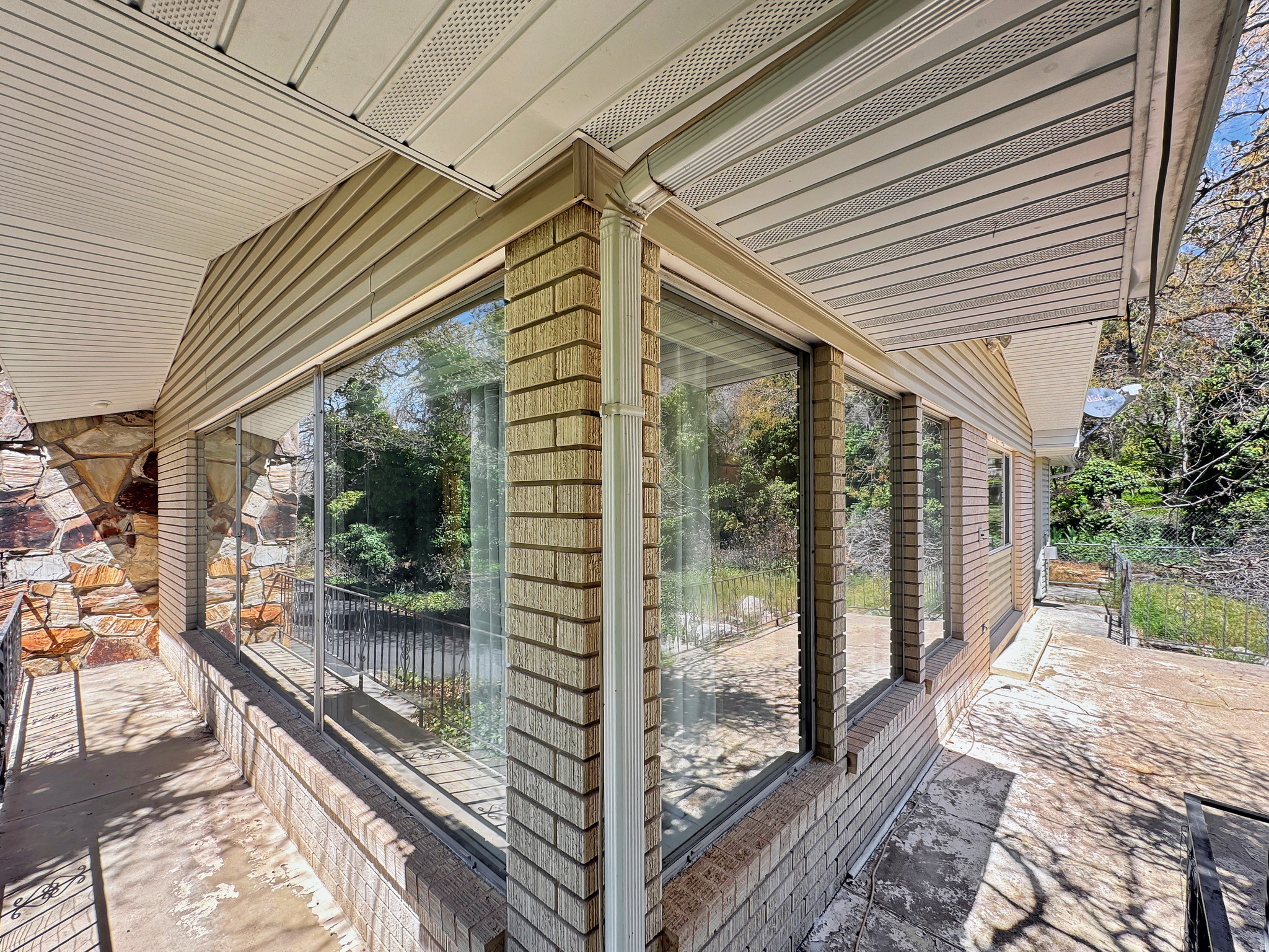 WOODLAND ESTATES - Residential