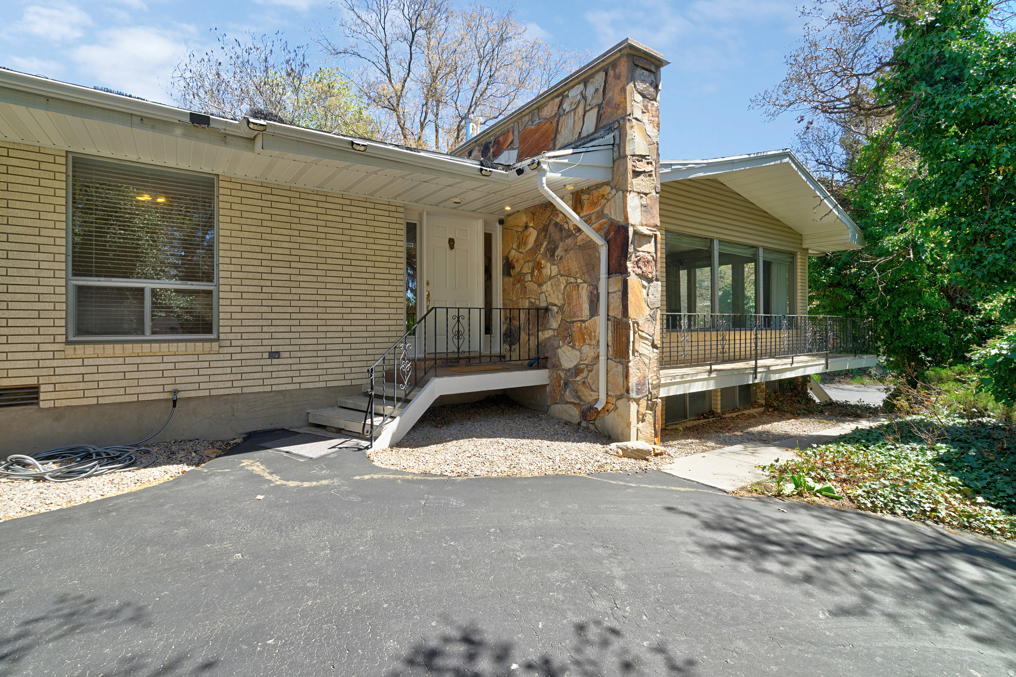WOODLAND ESTATES - Residential