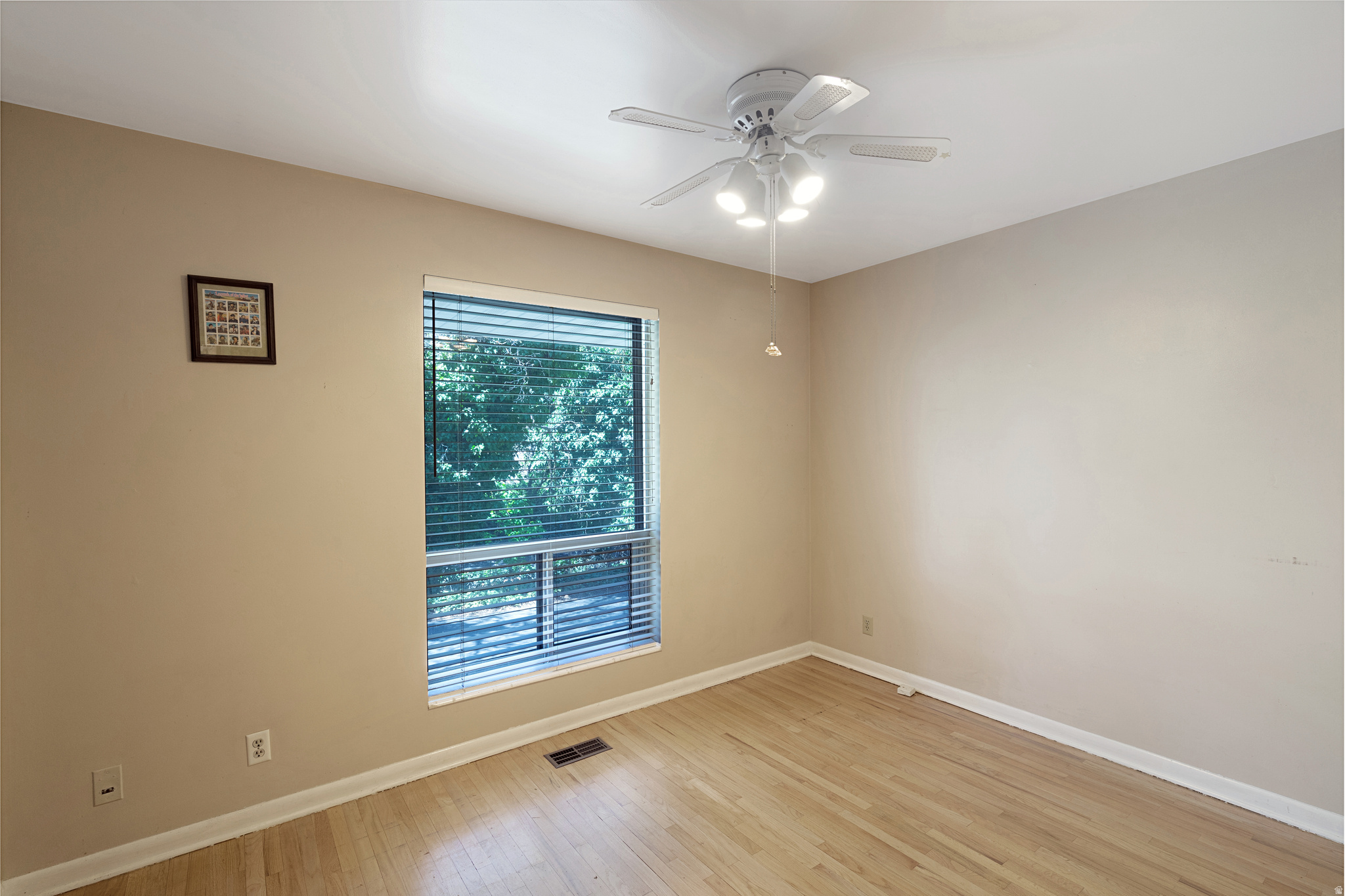 WOODLAND ESTATES - Residential