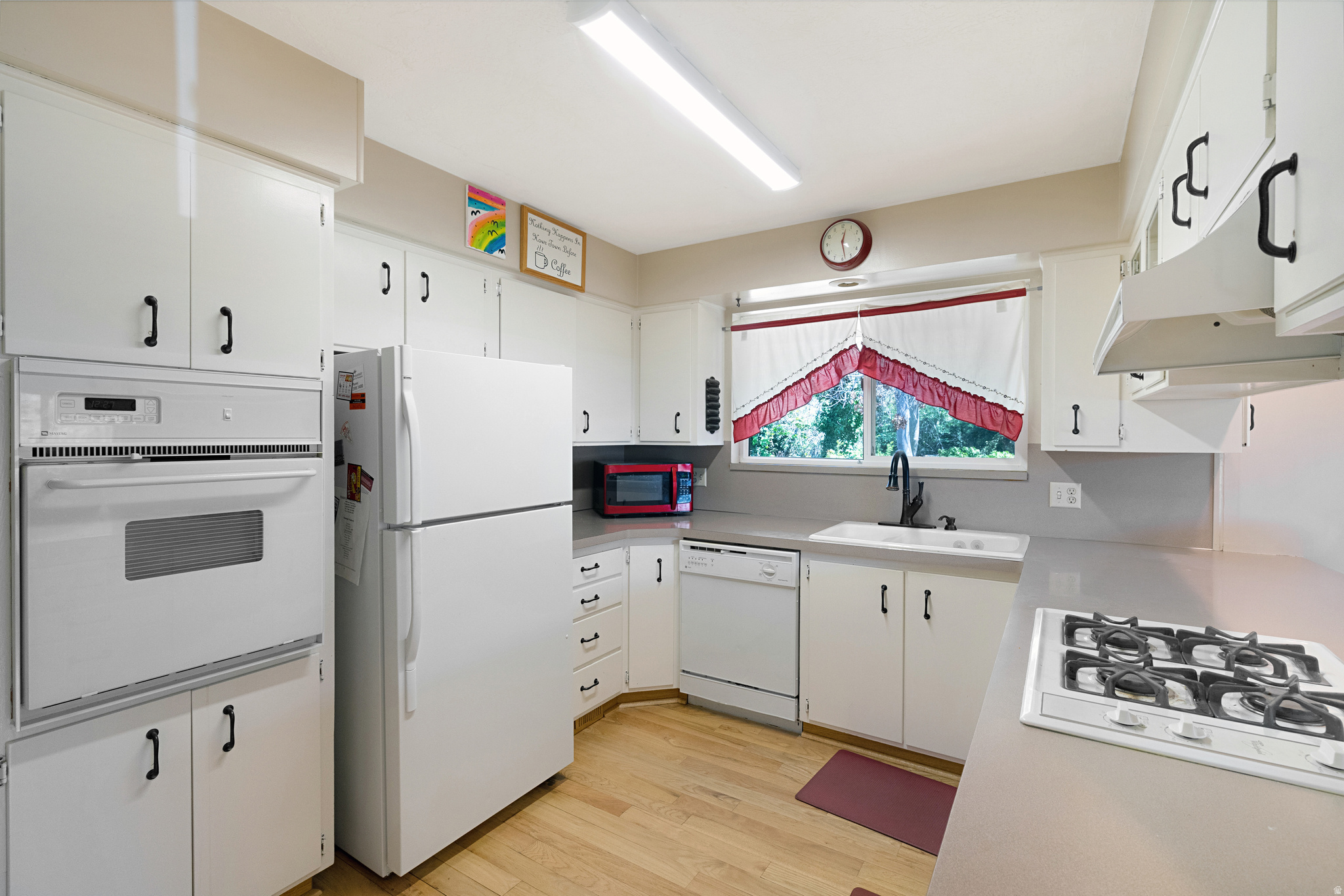 WOODLAND ESTATES - Residential