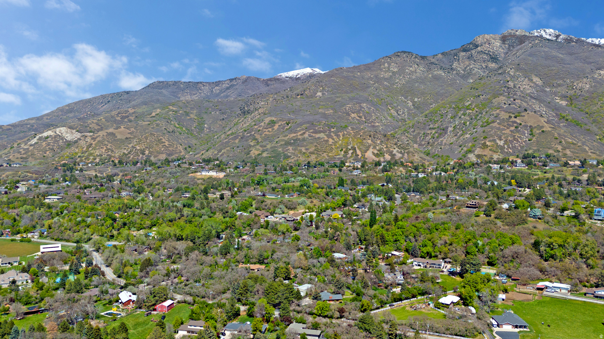 WOODLAND ESTATES - Residential