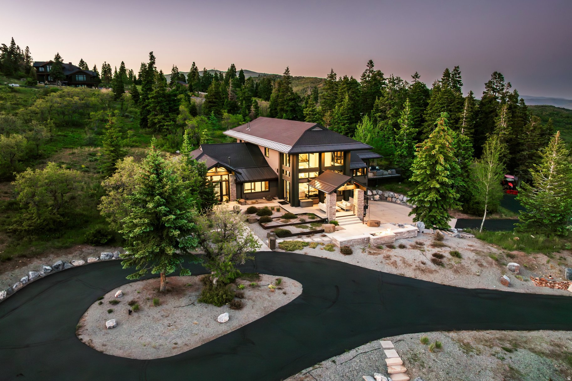 RED HAWK - Residential