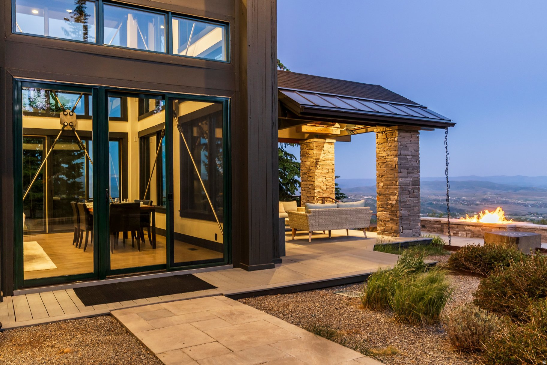 RED HAWK - Residential