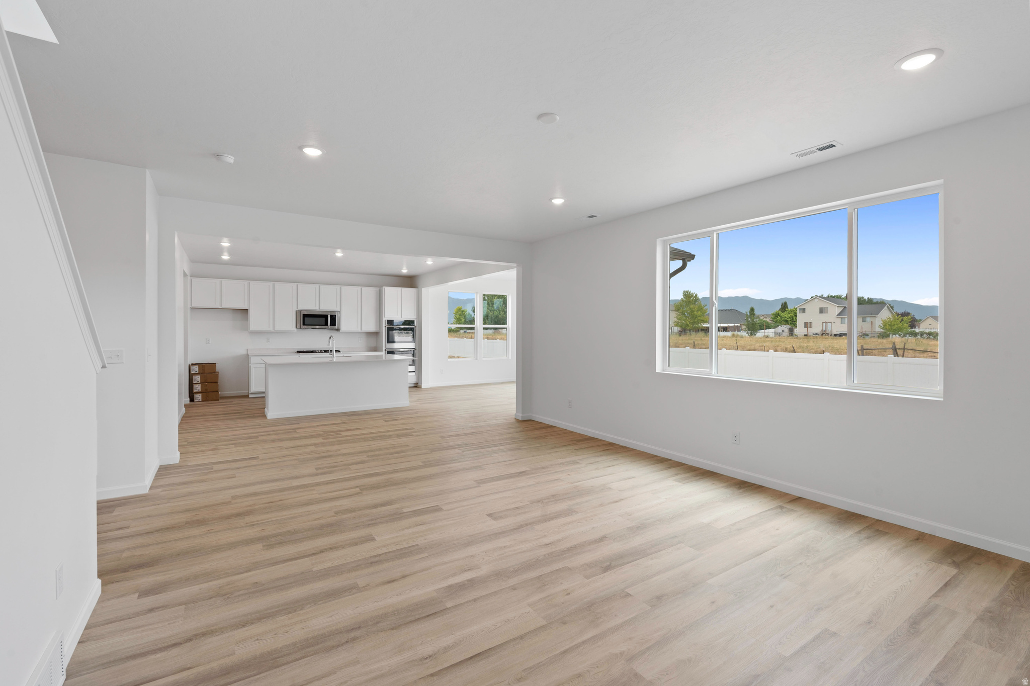 SMITH RANCH - Residential