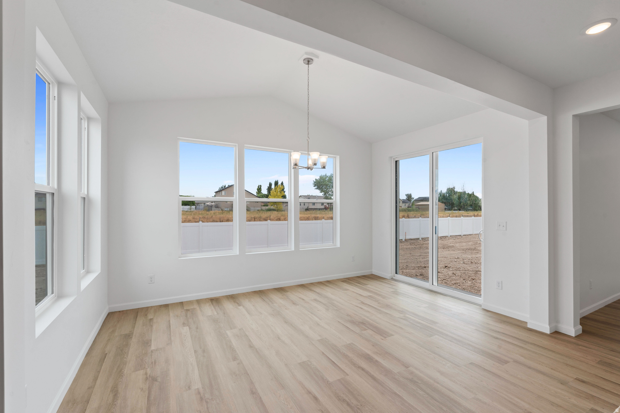 SMITH RANCH - Residential