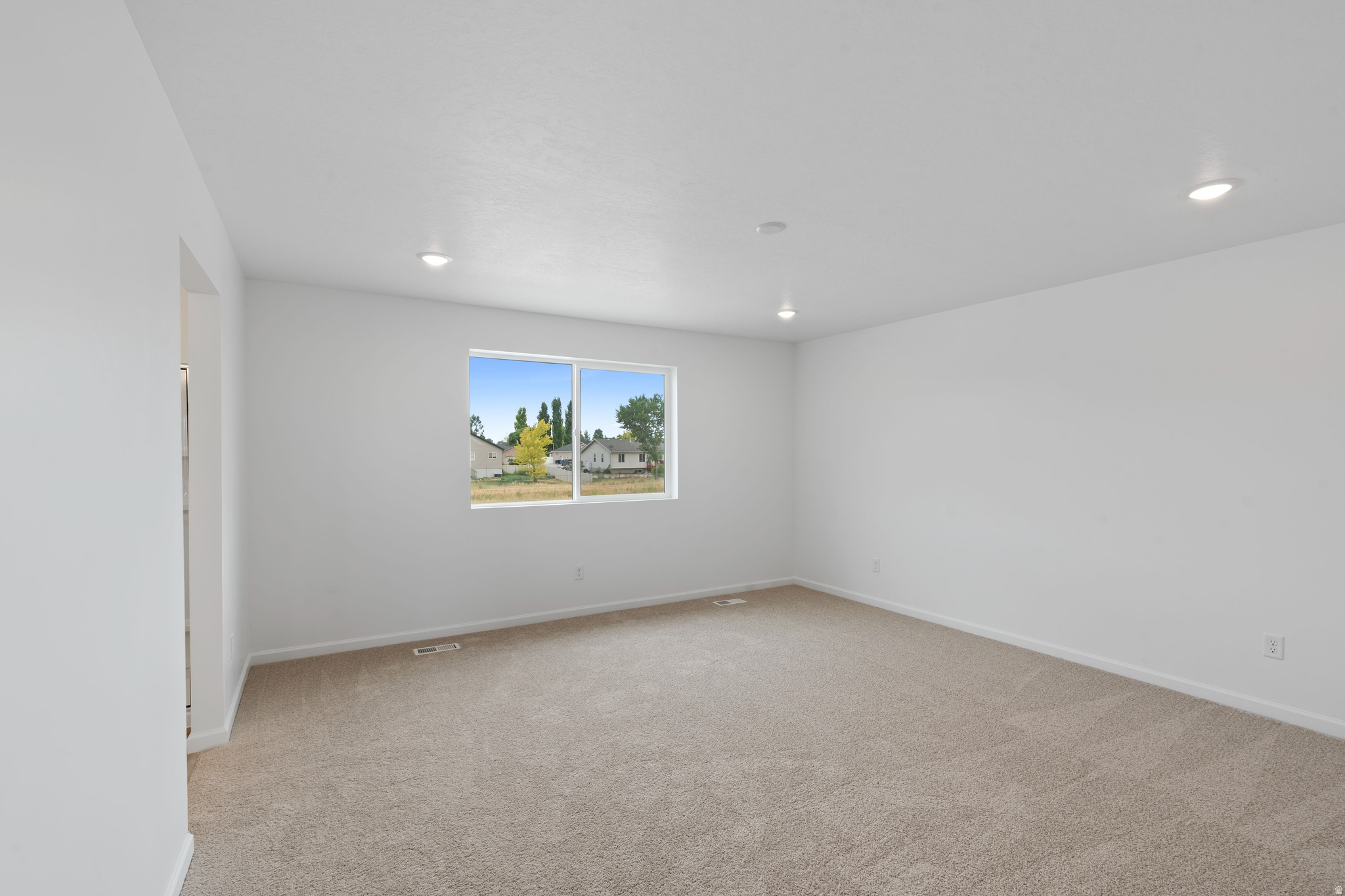 SMITH RANCH - Residential