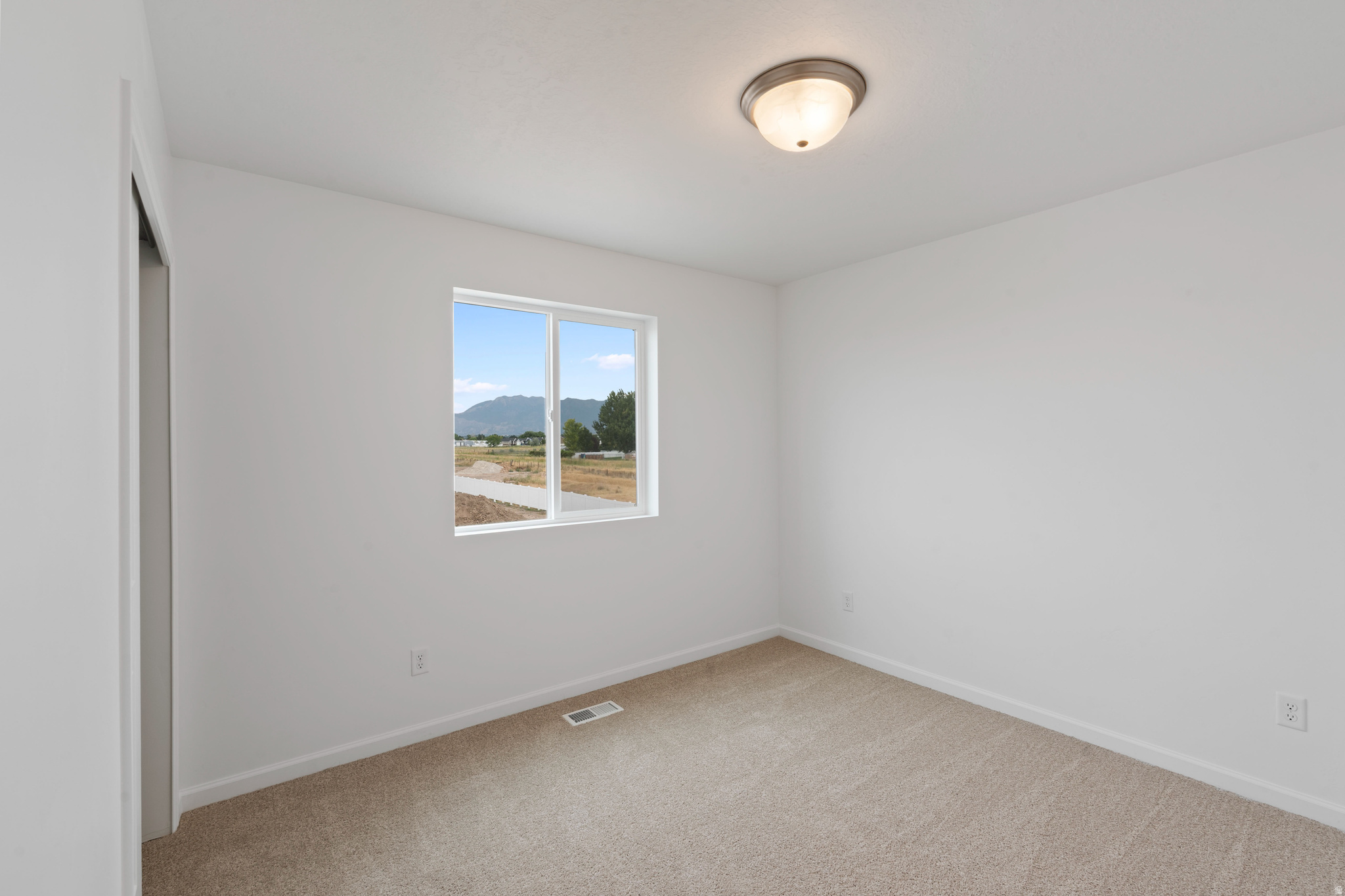 SMITH RANCH - Residential