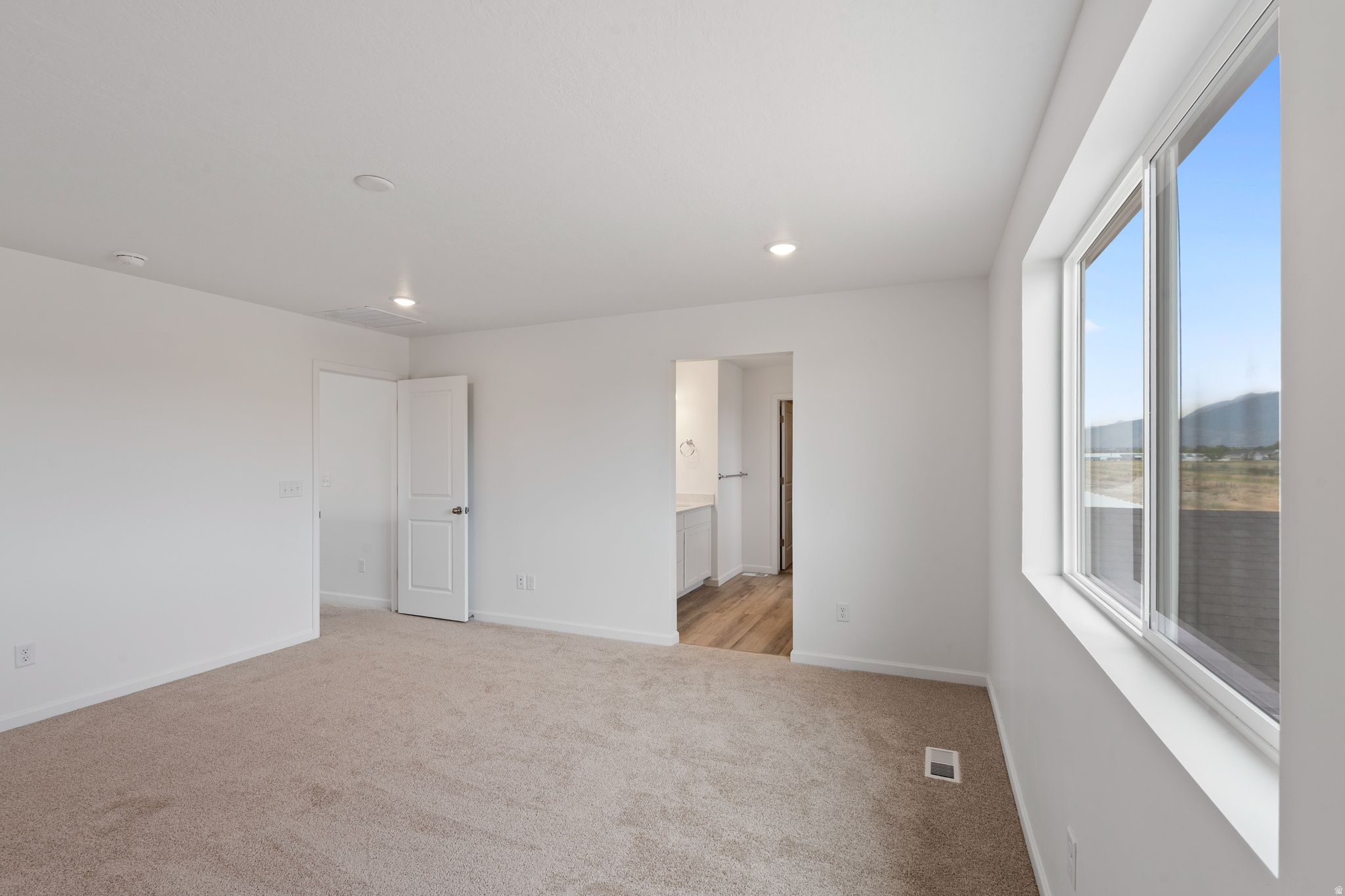 SMITH RANCH - Residential