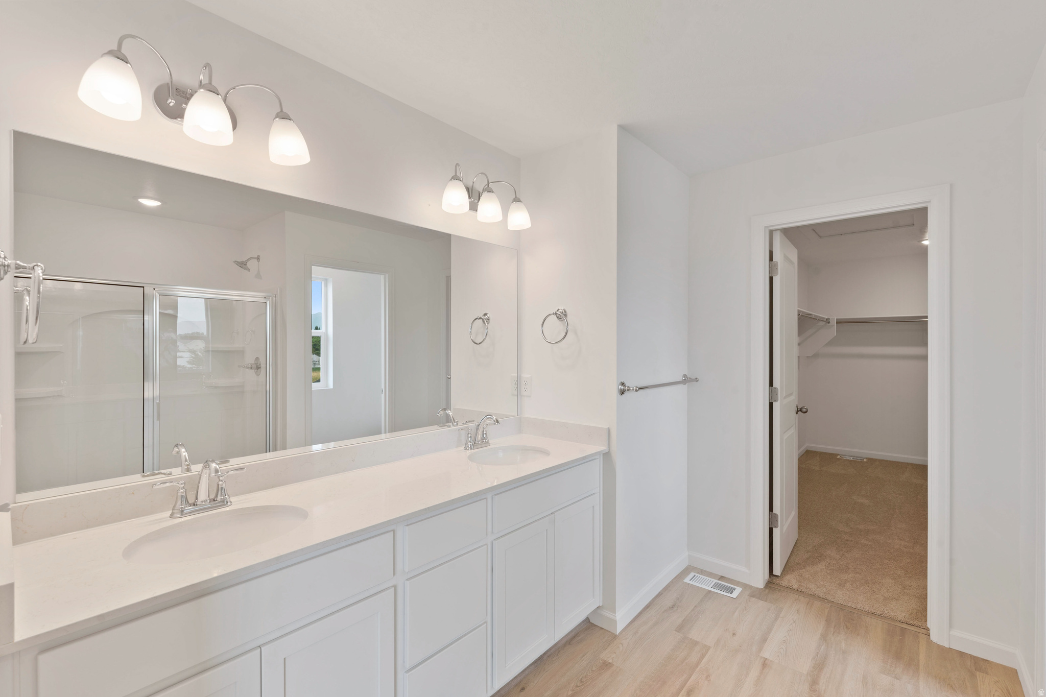 SMITH RANCH - Residential