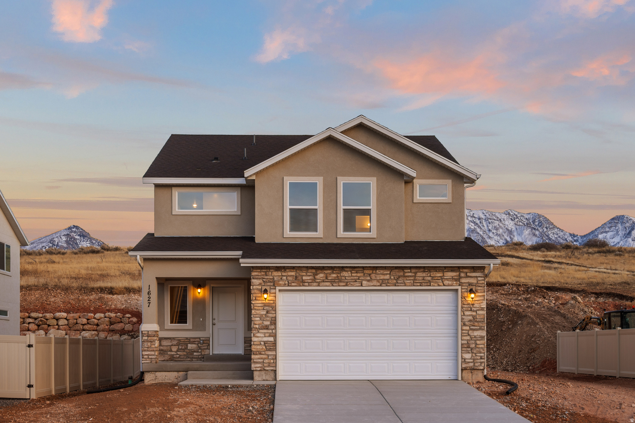 SUMMIT RIDGE THE HILLS - Residential