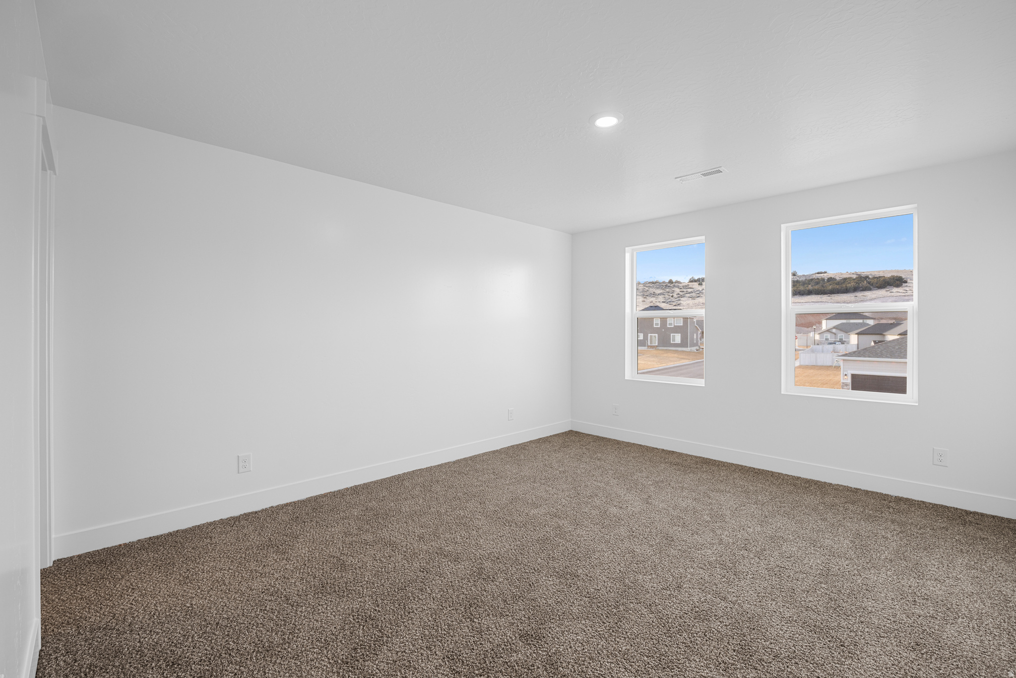 SUMMIT RIDGE THE HILLS - Residential