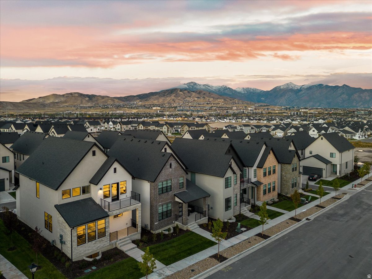 HOLBROOK FARMS PLAT - Residential
