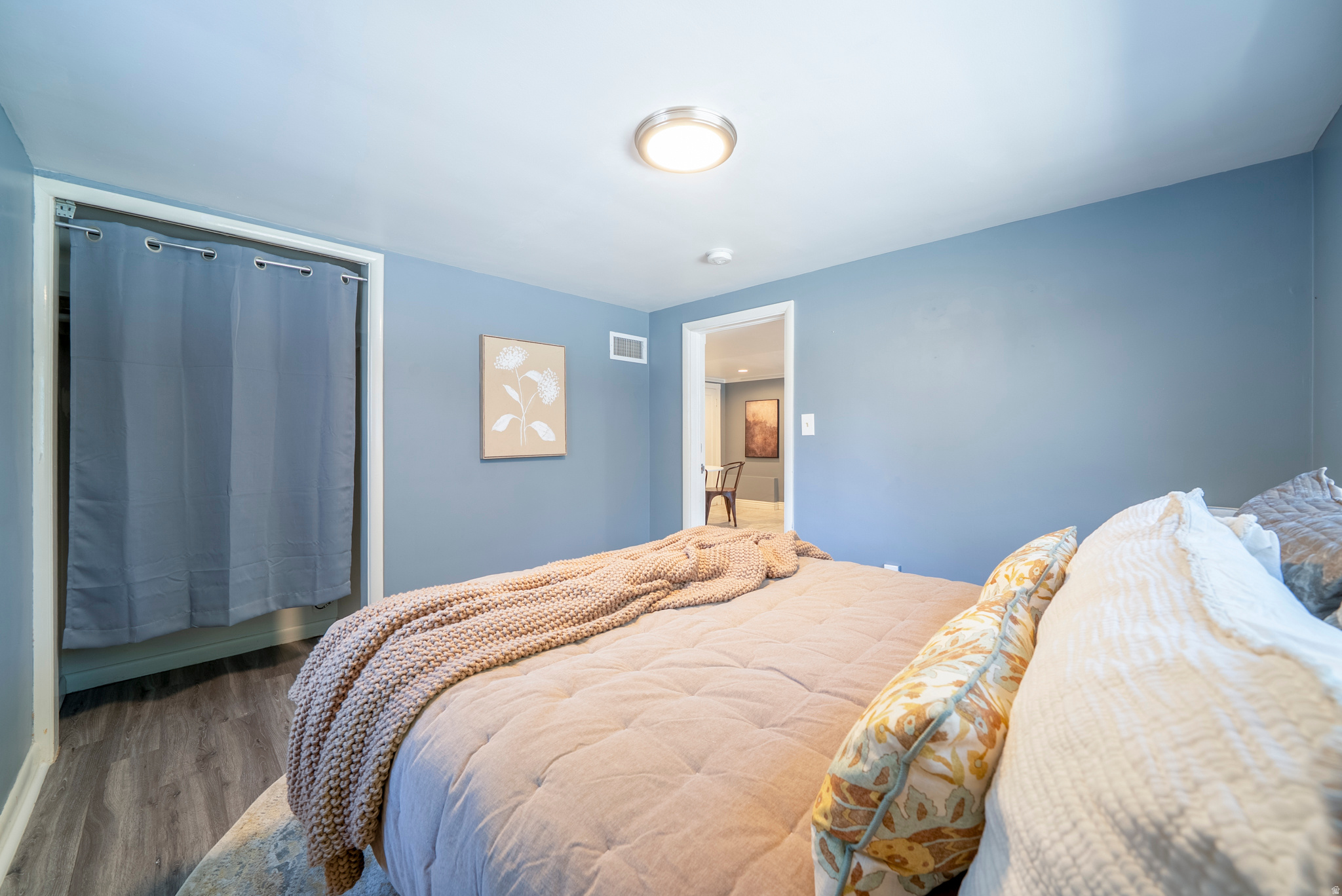 COUNTRY CLUB HEIGHTS - Residential