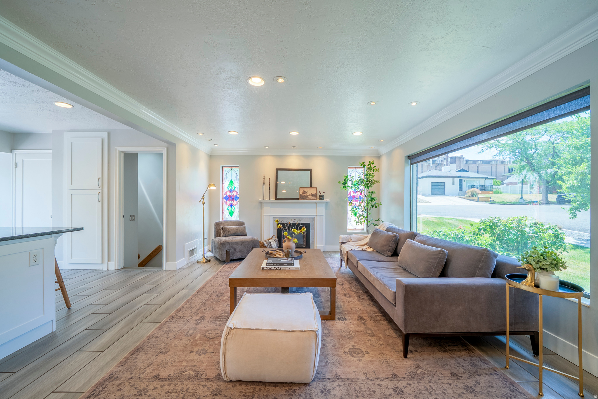 COUNTRY CLUB HEIGHTS - Residential