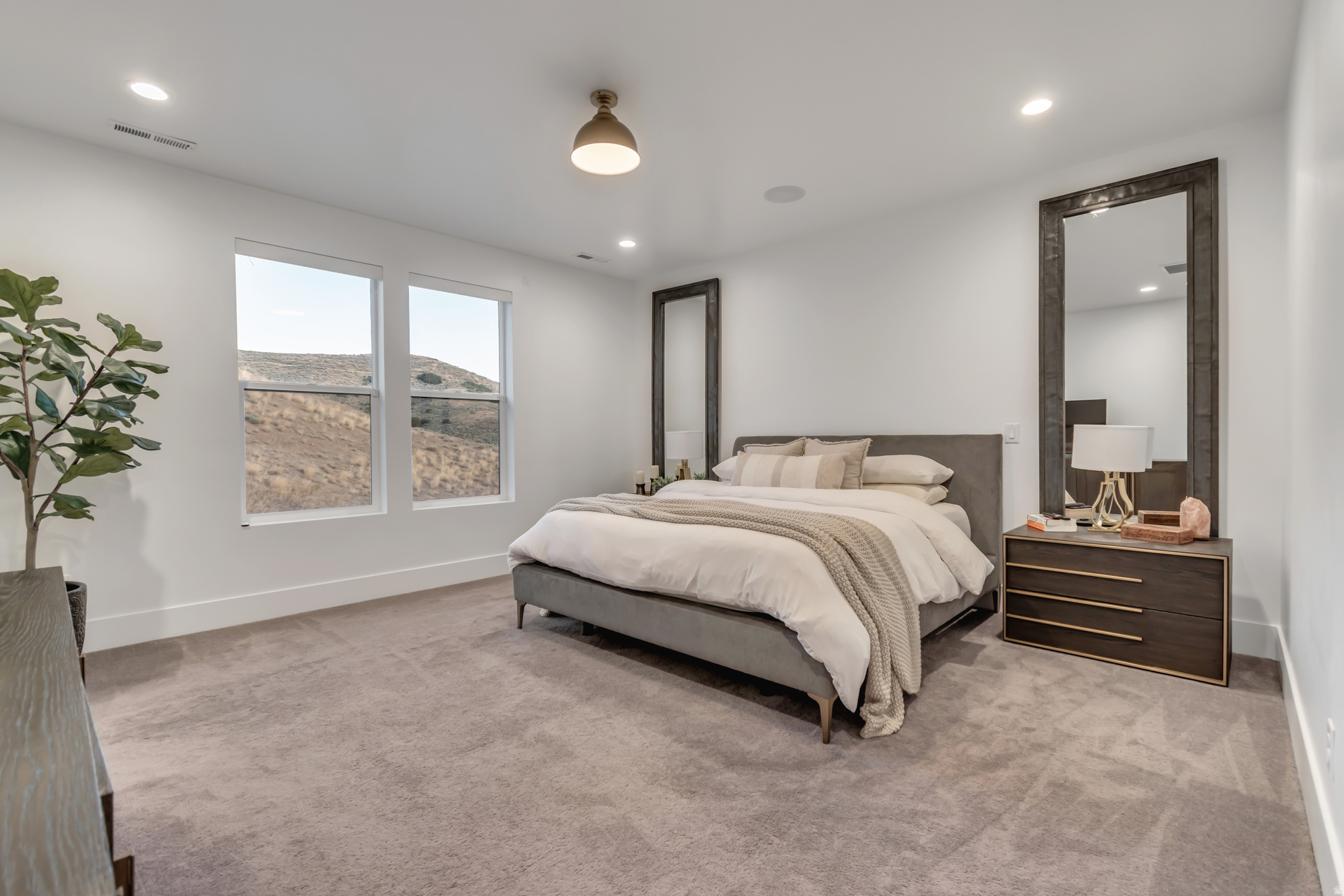HIDDEN CANYON - Residential
