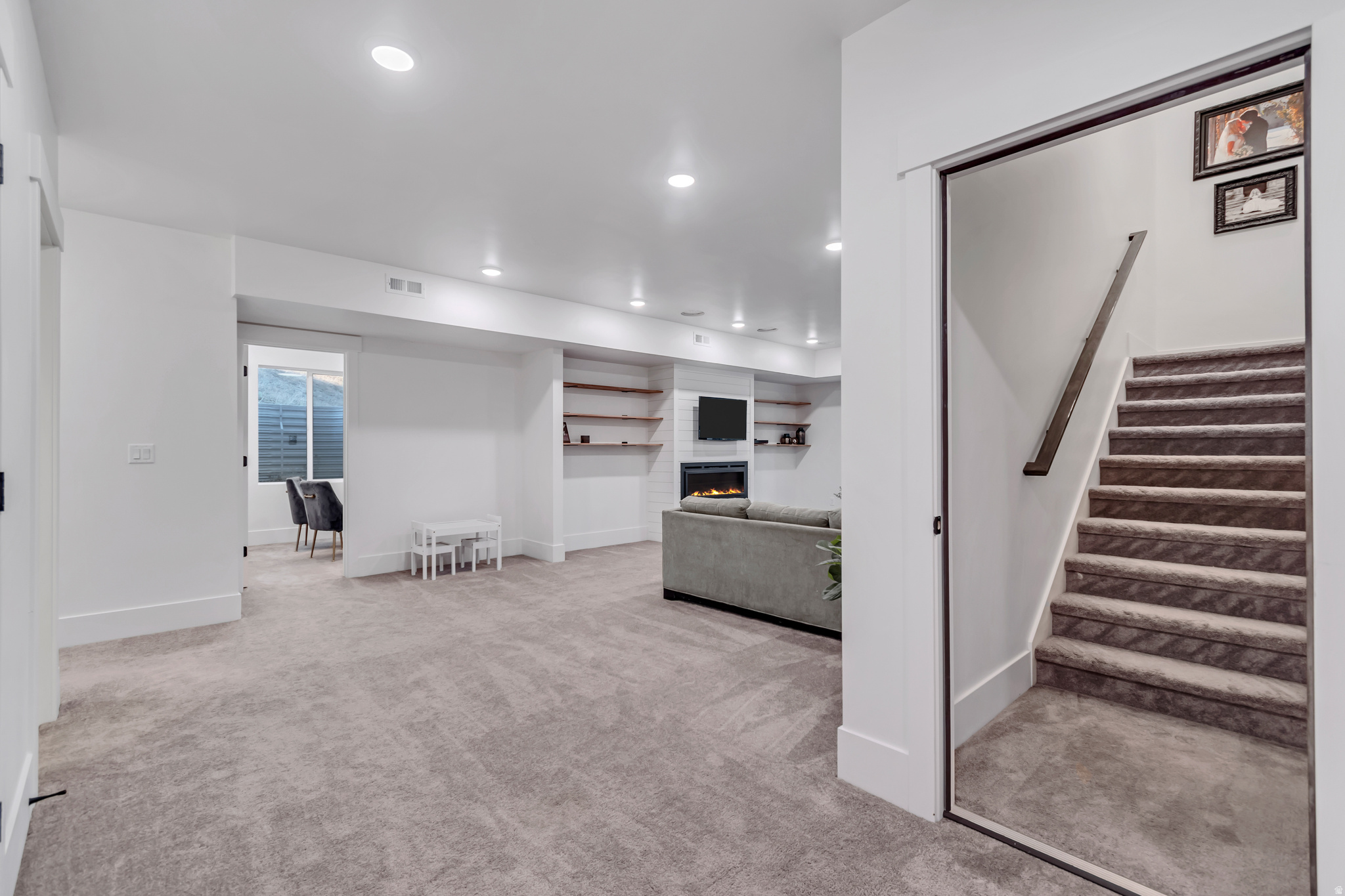 HIDDEN CANYON - Residential