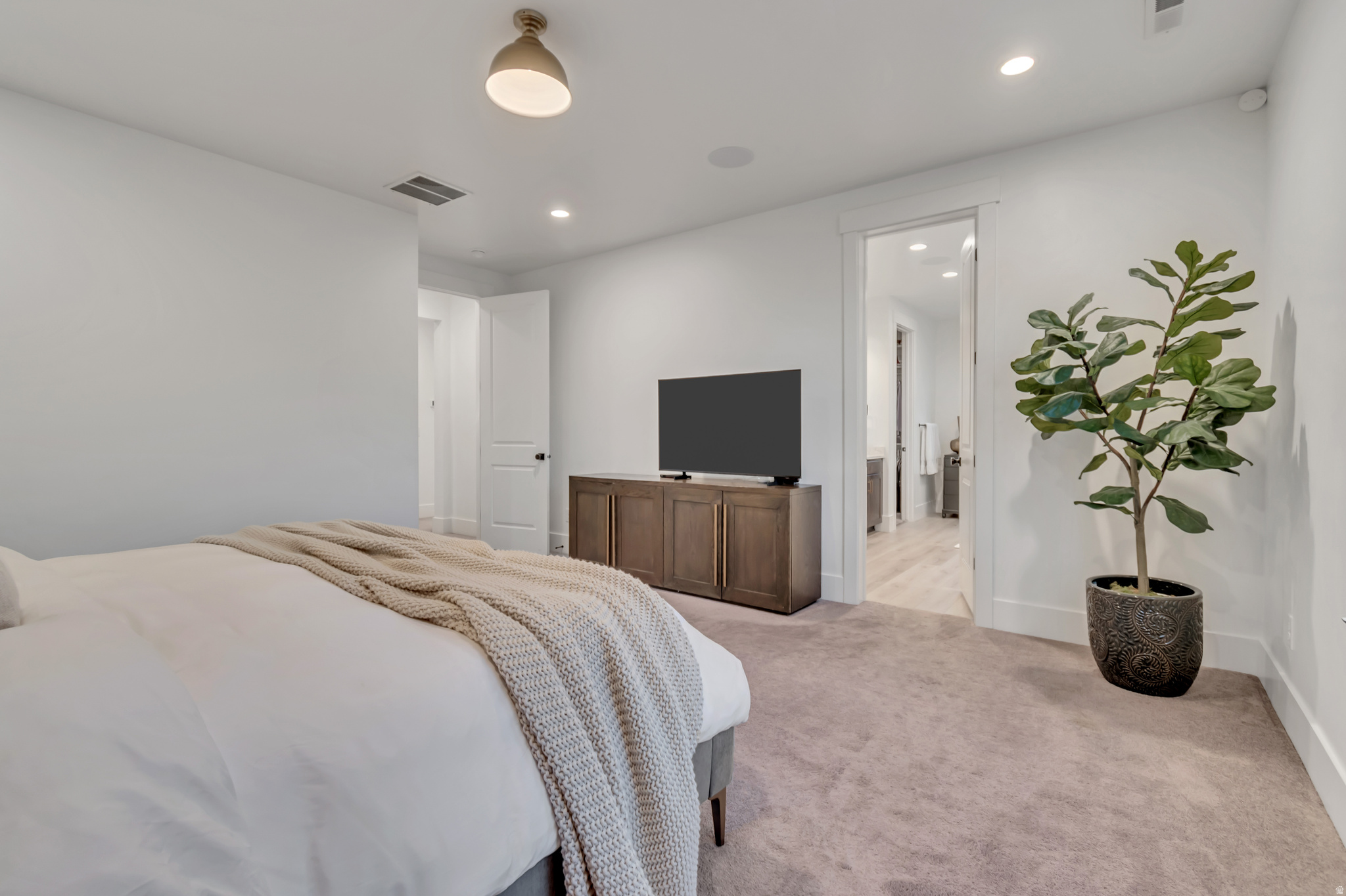 HIDDEN CANYON - Residential