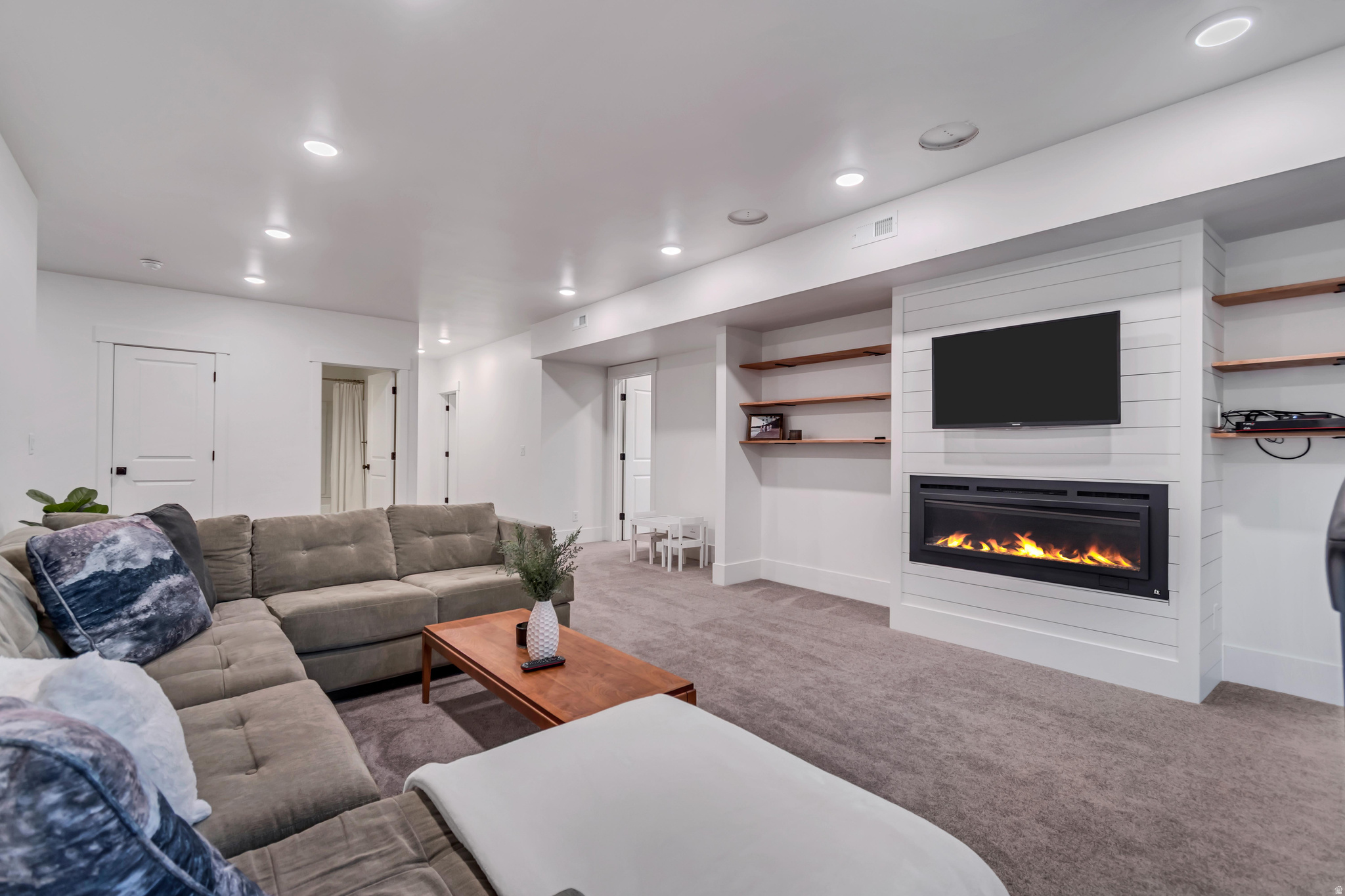 HIDDEN CANYON - Residential