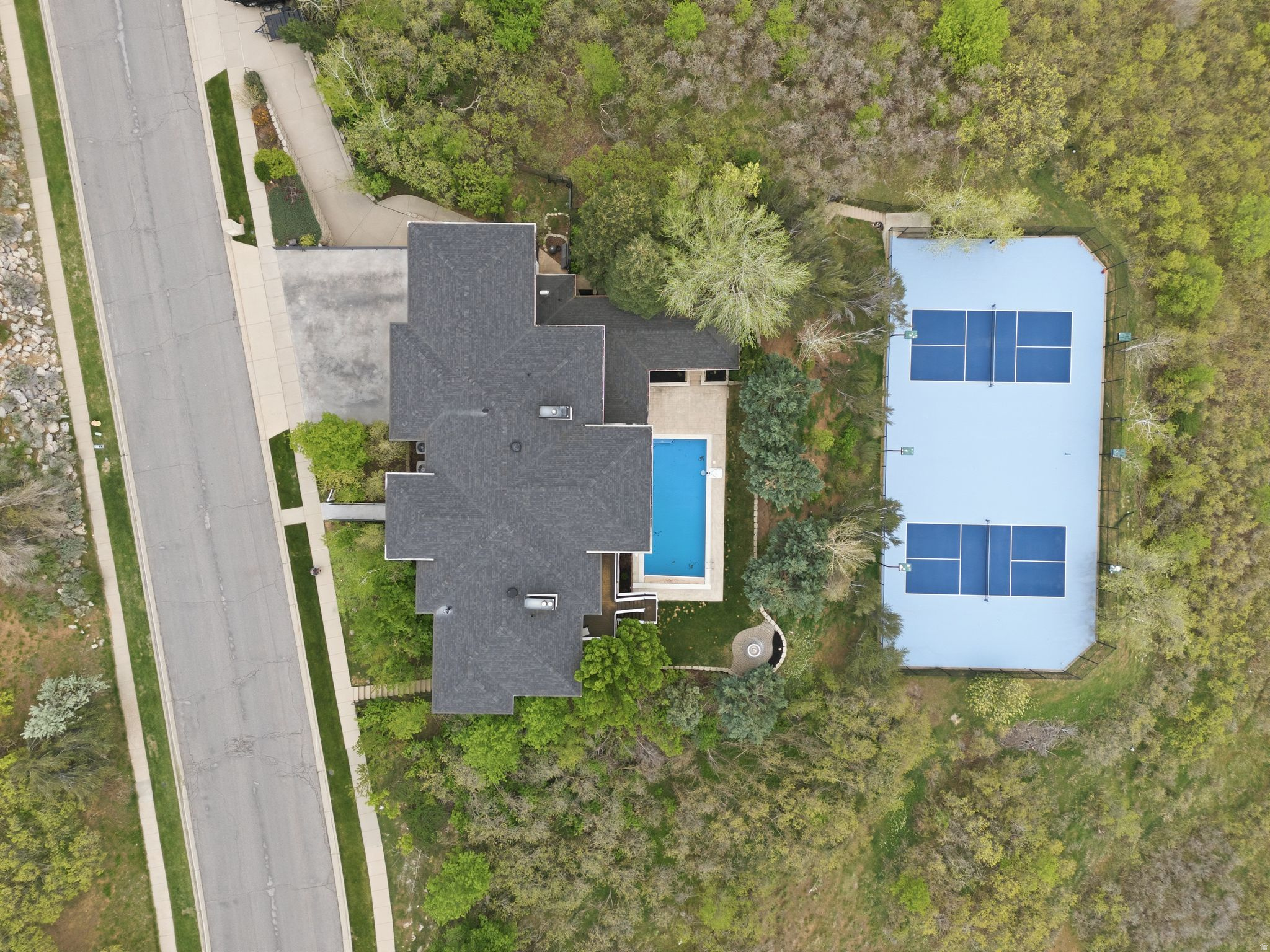 RIDGE ESTATES OF MAPLE HILLS - Residential