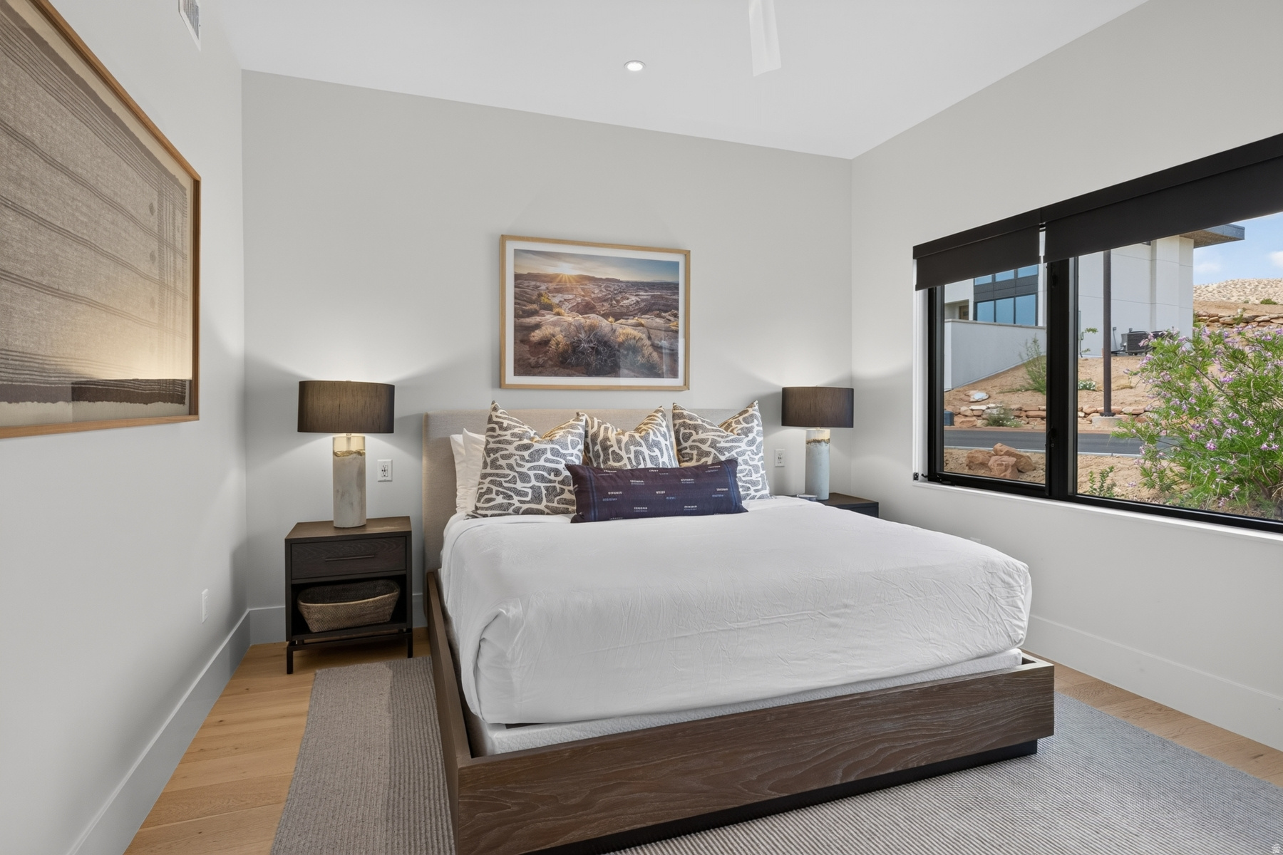 LIONSBACK - Residential