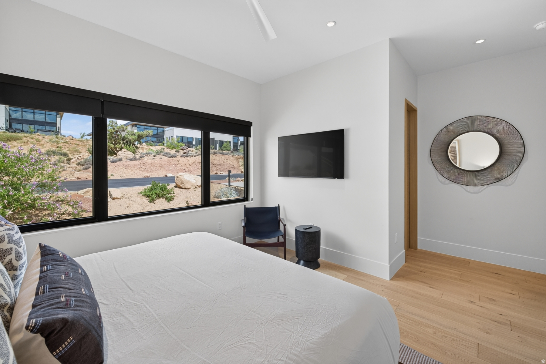 LIONSBACK - Residential