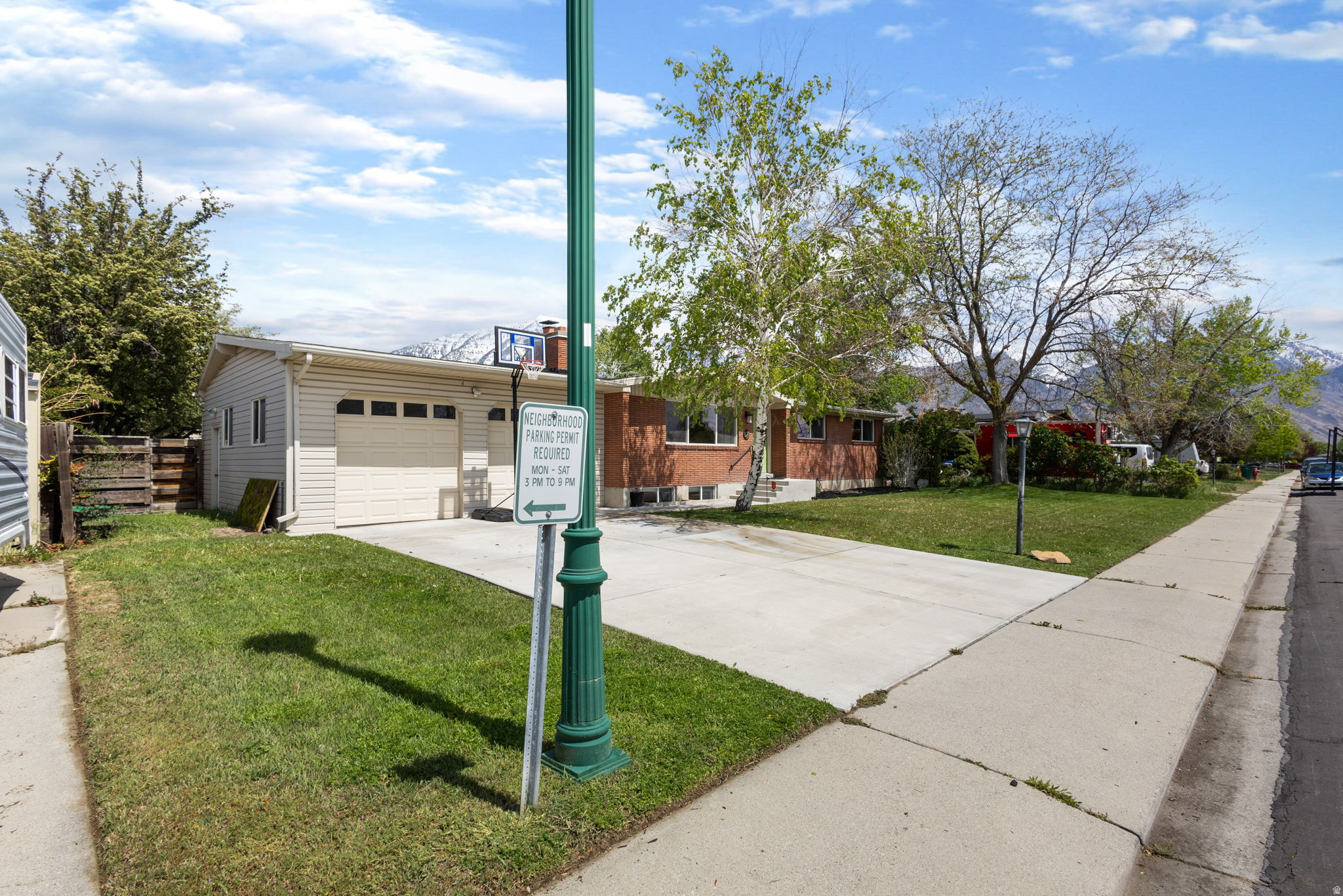 INGLEWOOD PARK - Residential