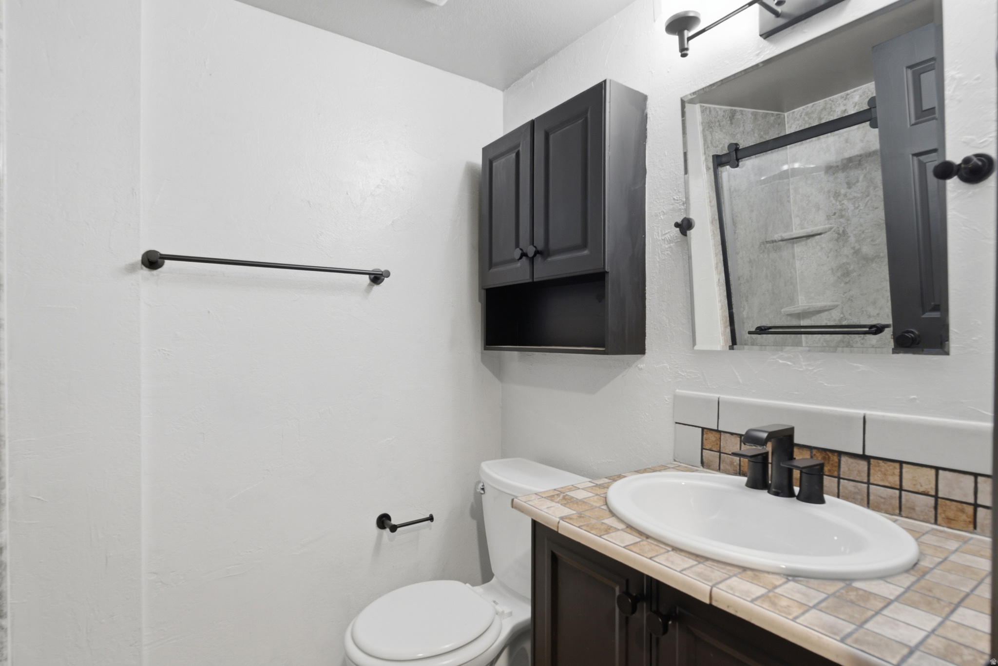 HILL CREEK - Residential